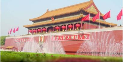 救援爱图画的男孩